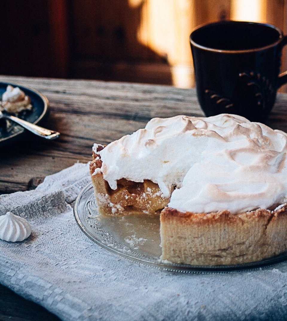 Apple meringue pie / Яблочный пирог с меренгой