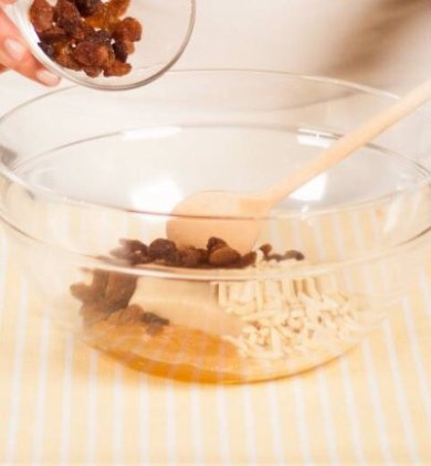 Печеные яблоки с марципаном - Шаг 2