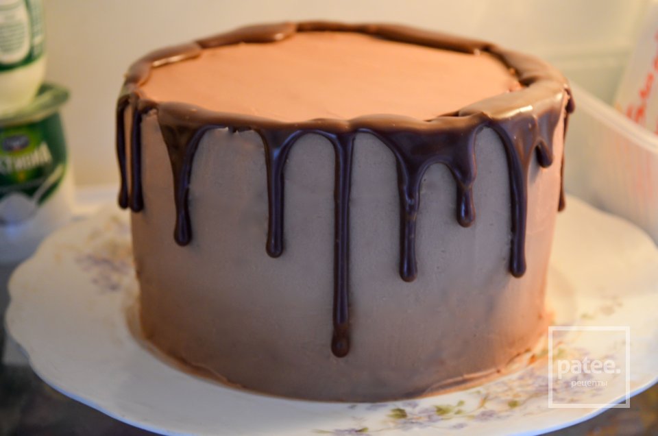 Шоколадно-клубничный торт - Шаг 7