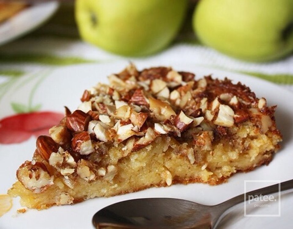 Пирог "Желтенький" с яблоками (на желтках) - Шаг 1