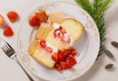 Кекс с клубникой и сливками