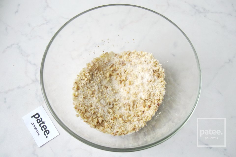 Кухен с черничным джемом и орехами - Шаг 5