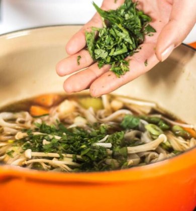 Тайский куриный суп с лапшой - Шаг 7