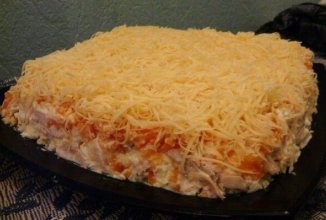 Салат слоёный с курицей