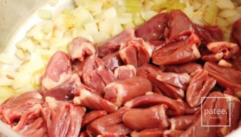 Плов с куриными сердечками - Шаг 4