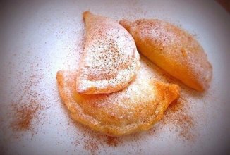 Творожные пирожки с яблоком и карицей