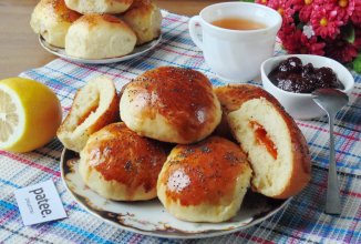 Пирожки с абрикосами