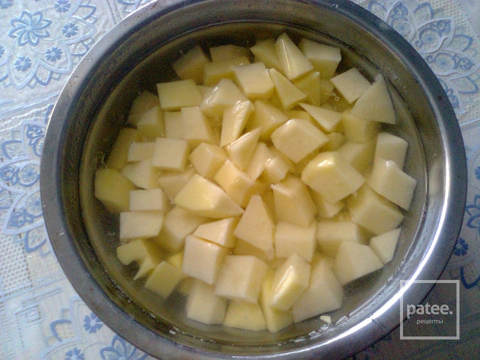 Щи со свежей капустой и овощами в мультиварке - Шаг 6