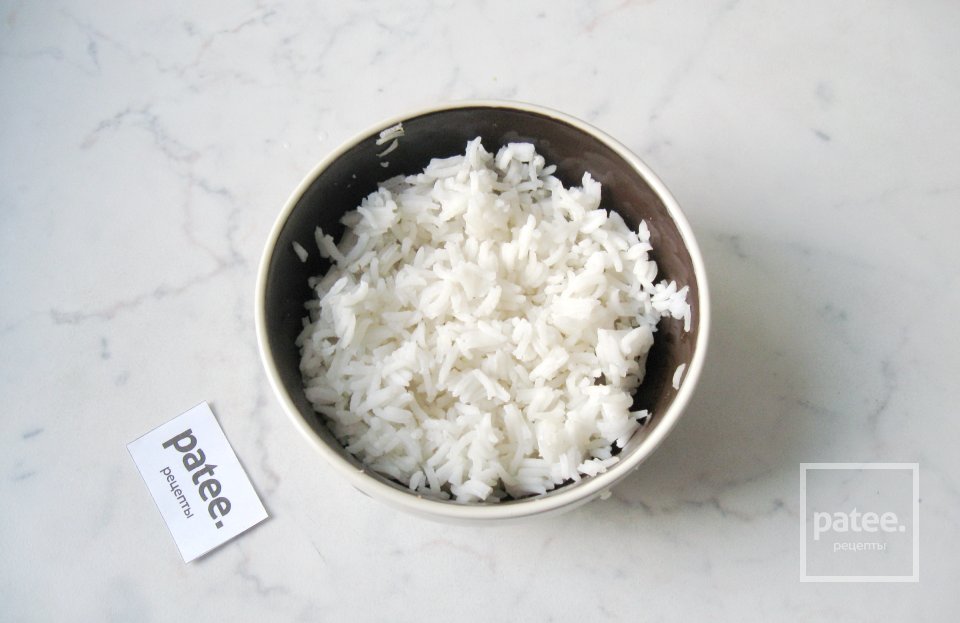 Салат со шпротами и яйцом - Шаг 8