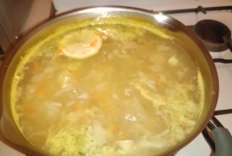 Щи из свежей капусты и лимона