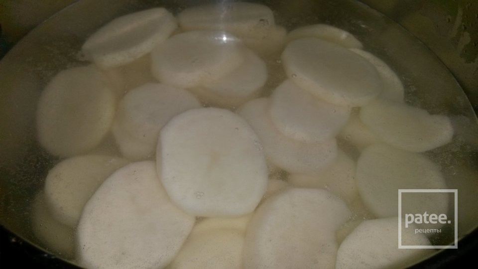 Запеченая картошечка с шампионами - Шаг 1