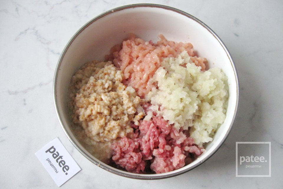 Котлеты с грибами и плавленым сыром - Шаг 4
