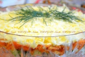 Салат с копченой курицей