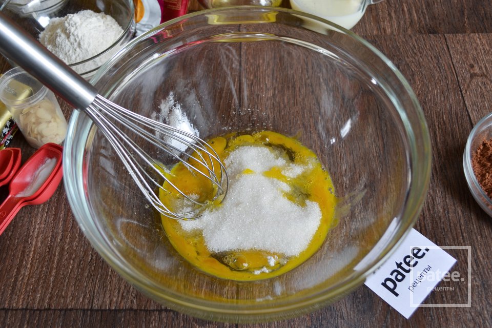 Шоколадный кекс в кружке за 3 минуты в микроволновке - Шаг 3