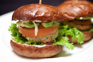 ИНДЮШАЧИЙ БУРГЕР