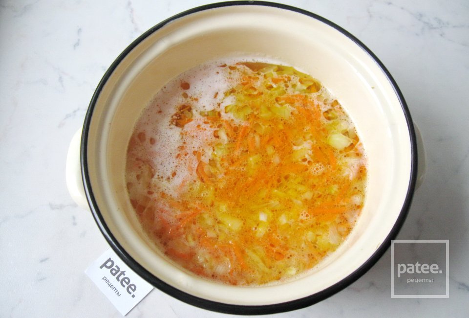 Суп с фасолью и сухими грибами - Шаг 6