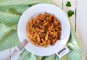 Макароны по-флотски с пряными специями