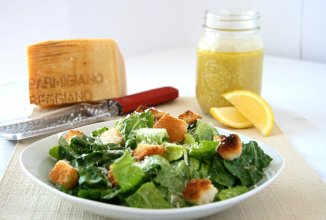 Салат «Цезарь» от  Цезаря Кардини