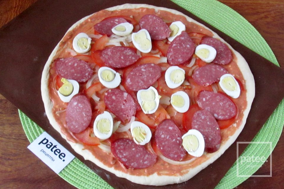 Пицца с перепелиными яйцами - Шаг 12
