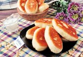 Жареные пирожки с горохом