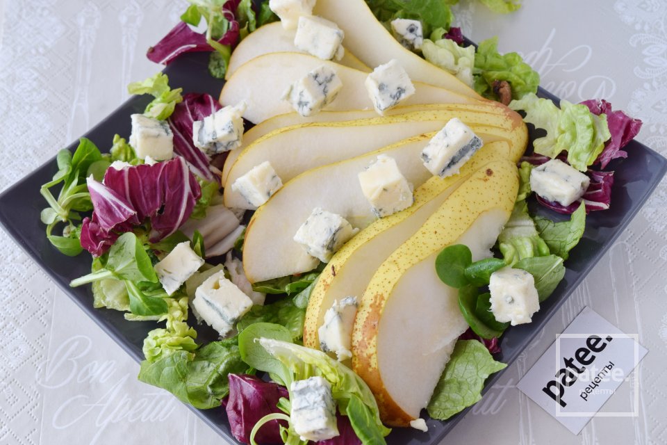 Каталонский салат с грушей, горгондзолой и прошутто - Шаг 6