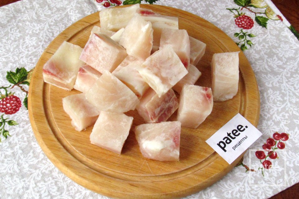 Рыба на шпажках с соусом из киви - Шаг 2