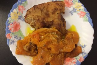 Индейка, запечённая с тыквой