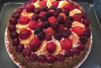 Торт фруктовый