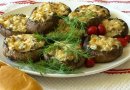 Фаршированные шампиньоны.