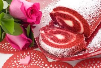 ЯГОДНЫЙ РУЛЕТ: РЕЦЕПТ НА 14 ФЕВРАЛЯ