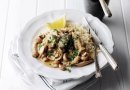 Фрикасе из курицы (Chicken and mushroom fricassée)