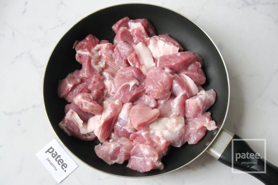 Свинина в подливе с картофельным пюре - Шаг 2
