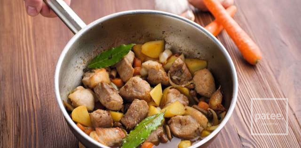 Жаркое из свинины в горшочке - Шаг 5