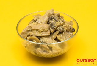 Свинина, обжареная в шампиньонах со сливками