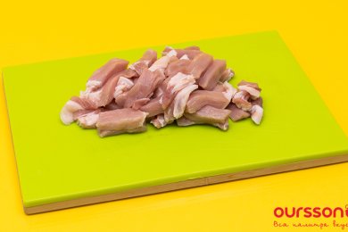 Свинина, обжареная в шампиньонах со сливками - приготовление