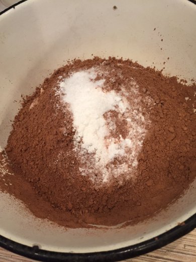 Идеальный шоколадный торт в шоколадной глазури - Шаг 1