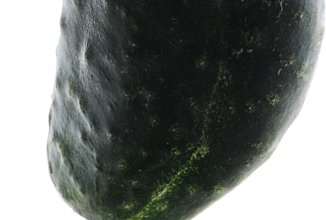 Коктейль "Антифриз" в огурце