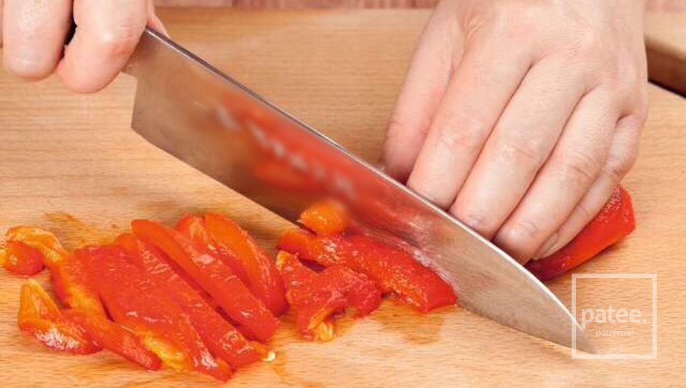 Гранатовый салат с курицей, грейпфрутом и перцем гриль - Шаг 2