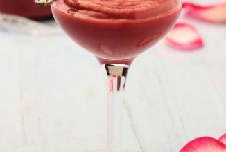 Пюре из клубники со сгущенным молоком