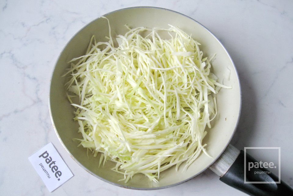 Вареники с капустой и грибами - Шаг 3