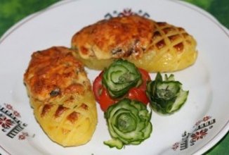 "Лапти" из картофеля с грибочками