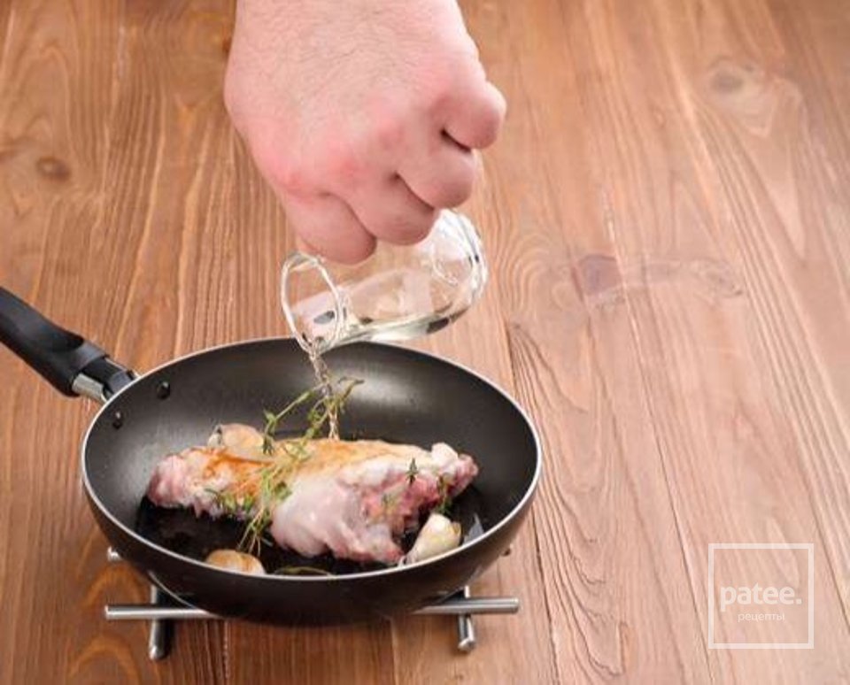 Кролик с белыми грибами - Шаг 3