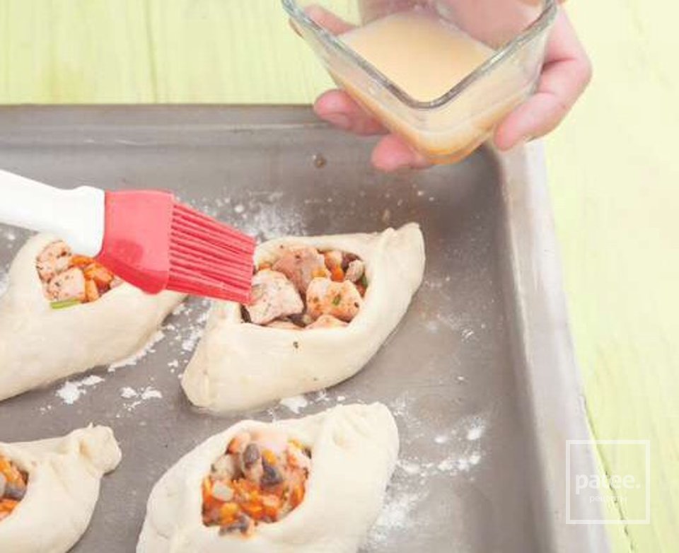 Расстегаи с красной рыбой - Шаг 9