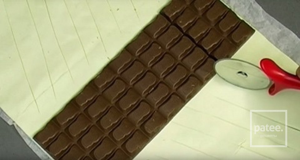 Слойка с шоколадом🍫 - Шаг 1