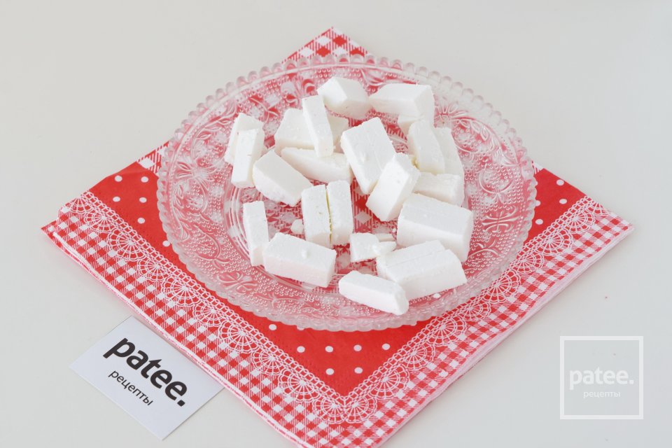 Салат из морской капусты с зеленым горошком - Шаг 8