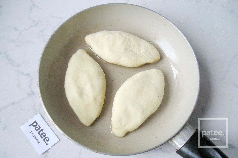 Пирожки с яблоками на творожном тесте - Шаг 14