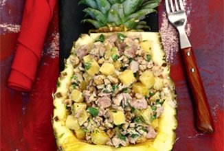 Салат "Ананасовая курица"