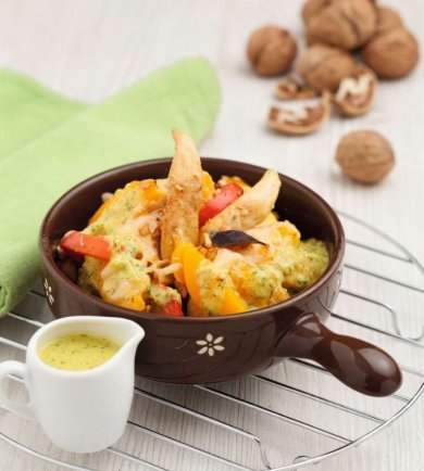 Теплый салат из птицы с мандаринами - Шаг 10