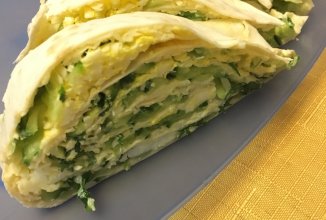 Рулетик с зеленью