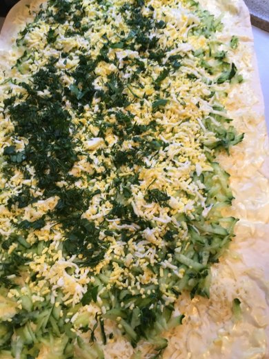 Рулетик с зеленью - Шаг 6